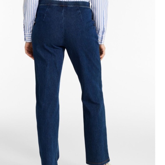L.L. Bean  Perfect Fit Pull On Jeans - Picture 3 of 11